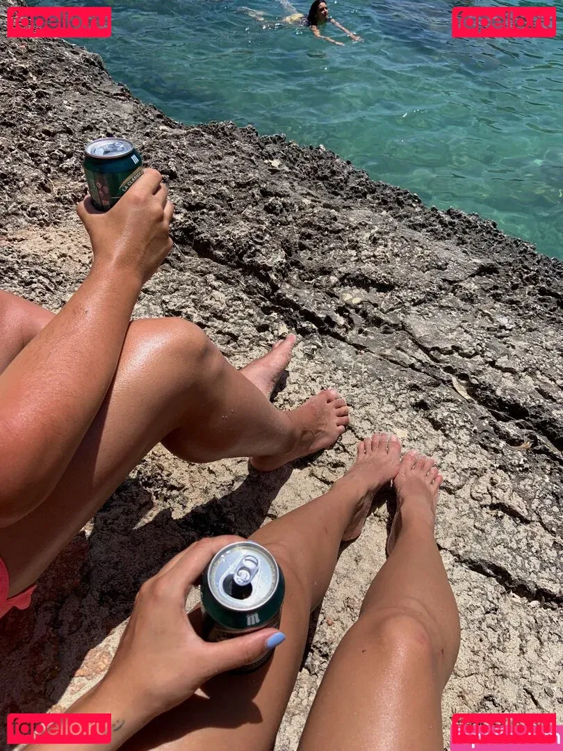 belonly Onlyfans Photo Gallery 