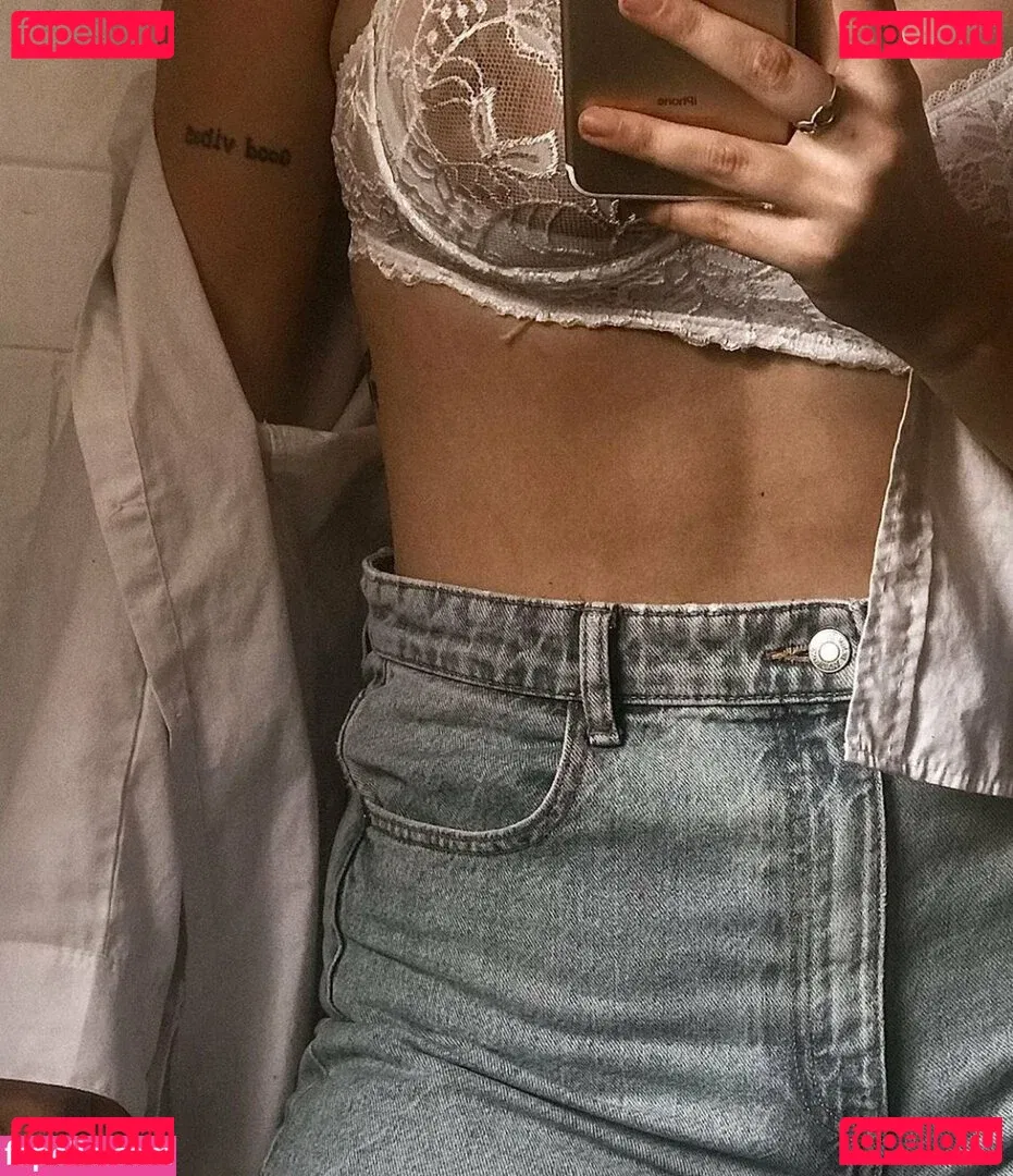 belonly Onlyfans Photo Gallery 