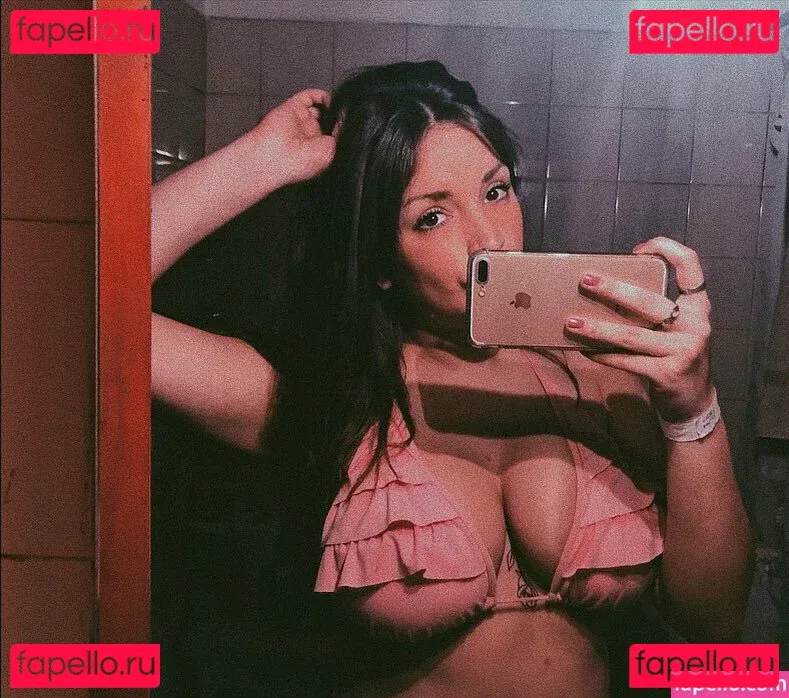 belonly Onlyfans Photo Gallery 