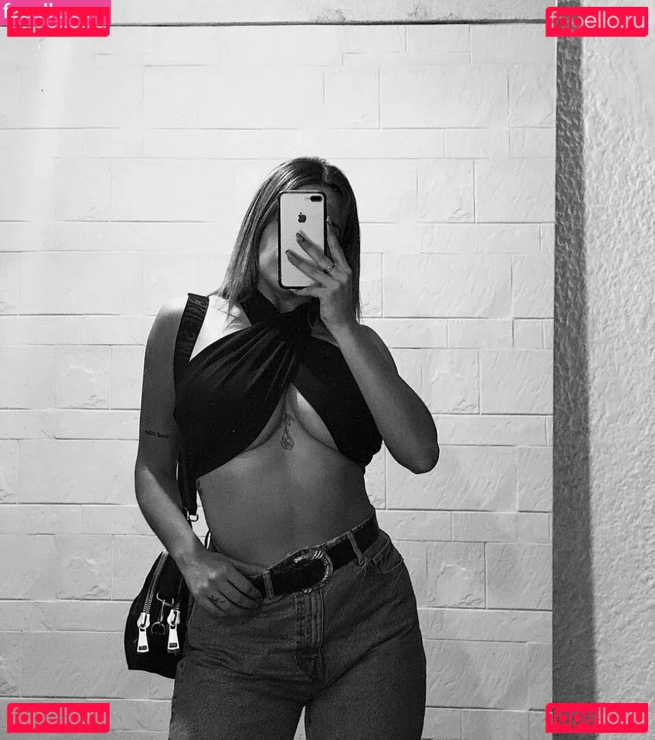 belonly Onlyfans Photo Gallery 