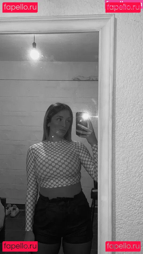 belonly Onlyfans Photo Gallery 