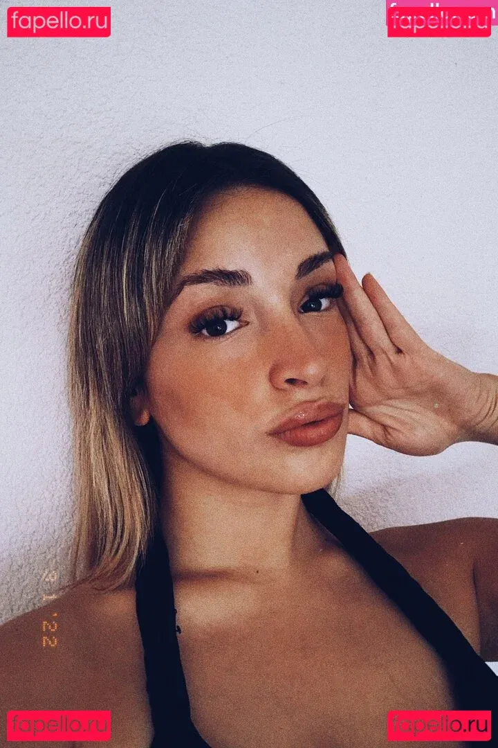 belonly Onlyfans Photo Gallery 