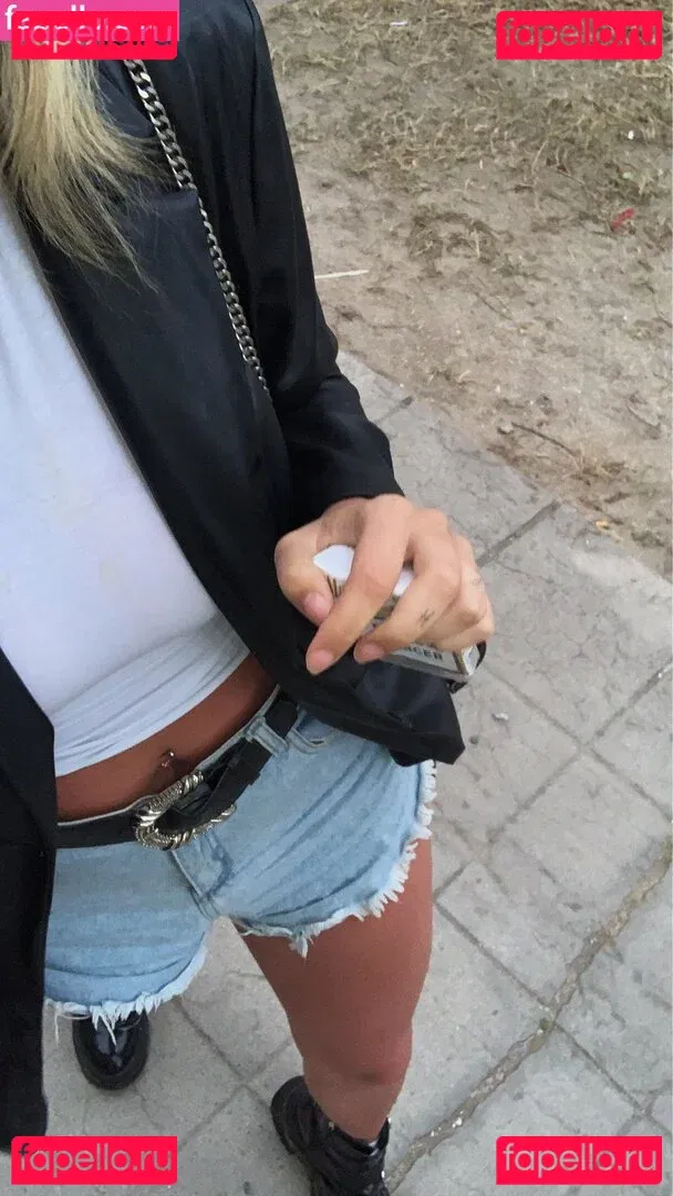 belonly Onlyfans Photo Gallery 