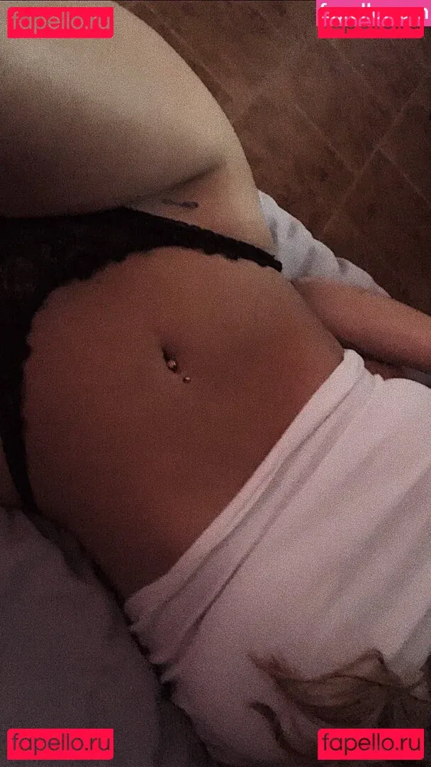 belonly Onlyfans Photo Gallery 