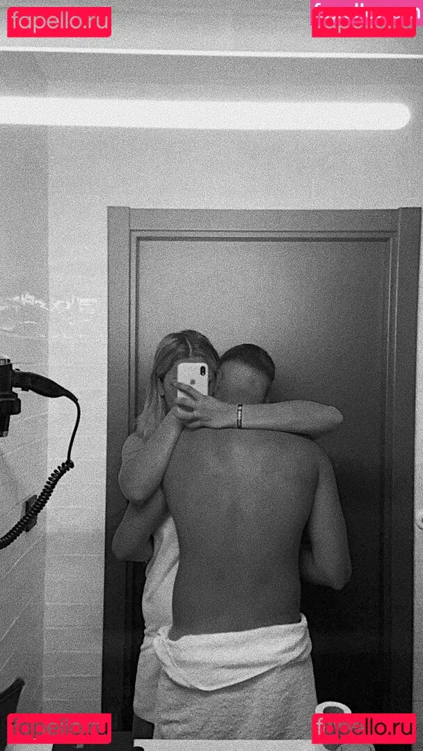 belonly Onlyfans Photo Gallery 