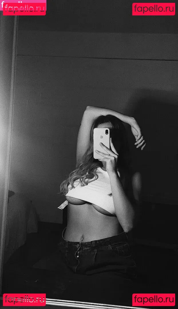 belonly Onlyfans Photo Gallery 