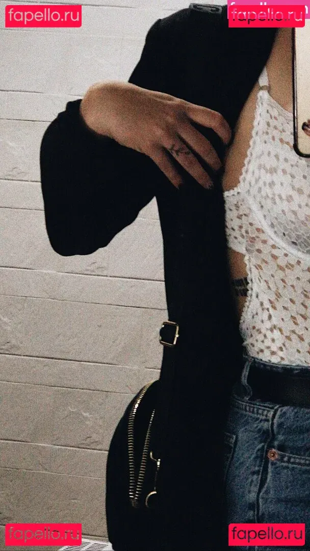 belonly Onlyfans Photo Gallery 