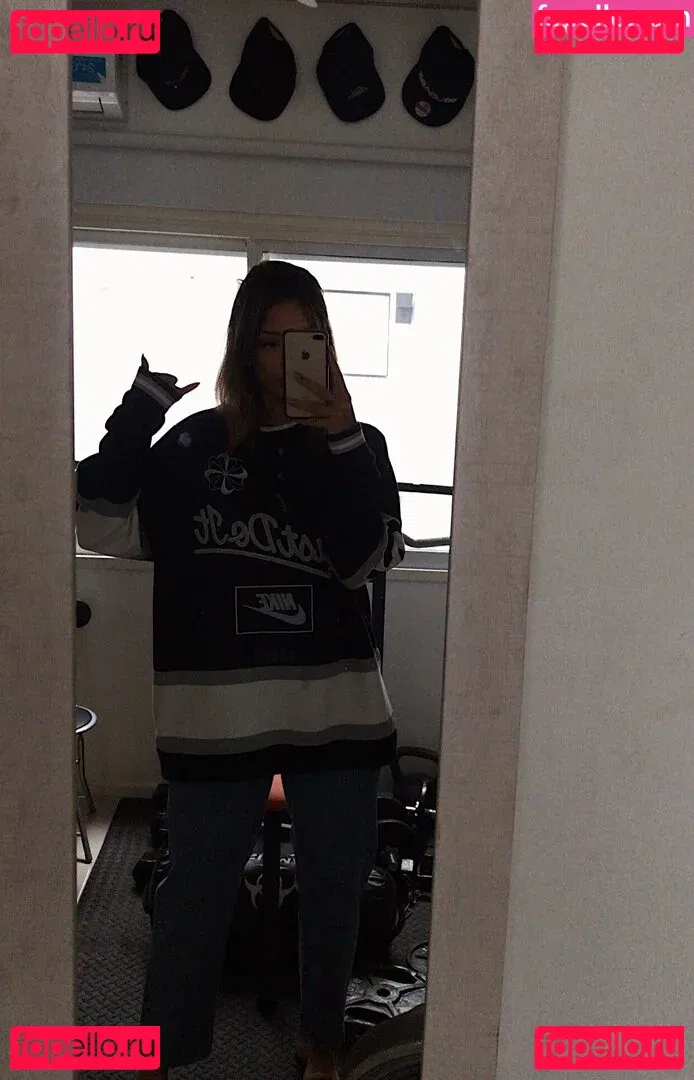 belonly Onlyfans Photo Gallery 