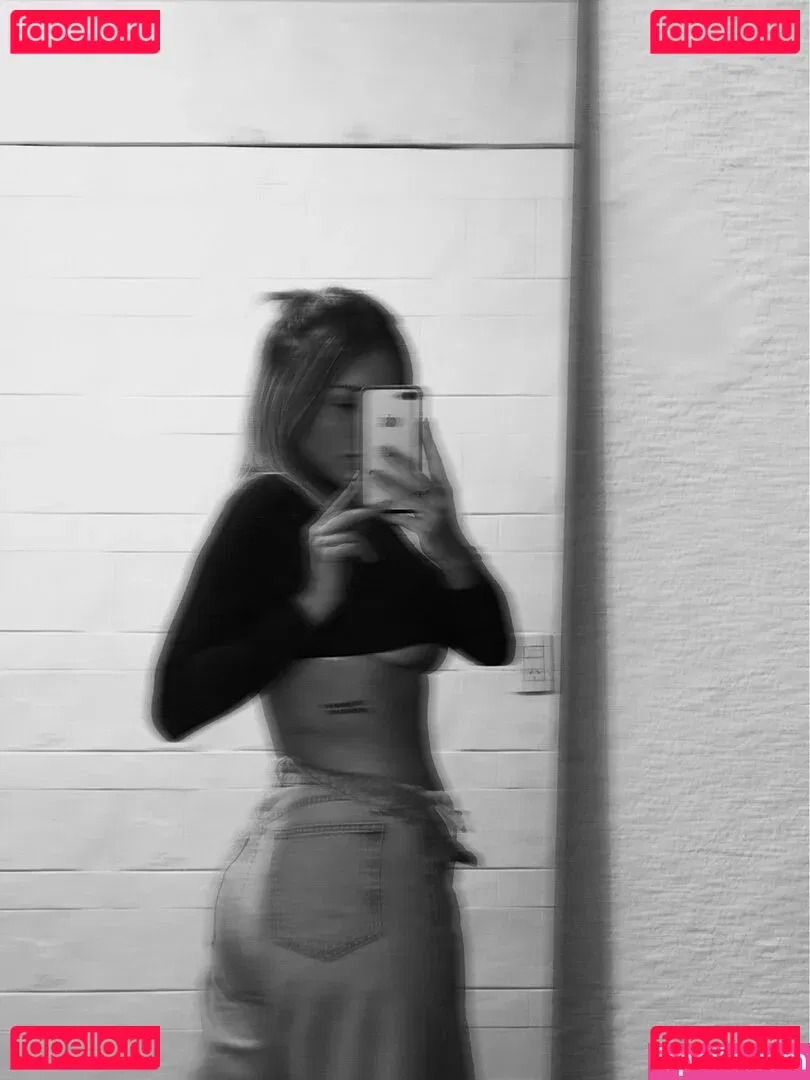 belonly Onlyfans Photo Gallery 