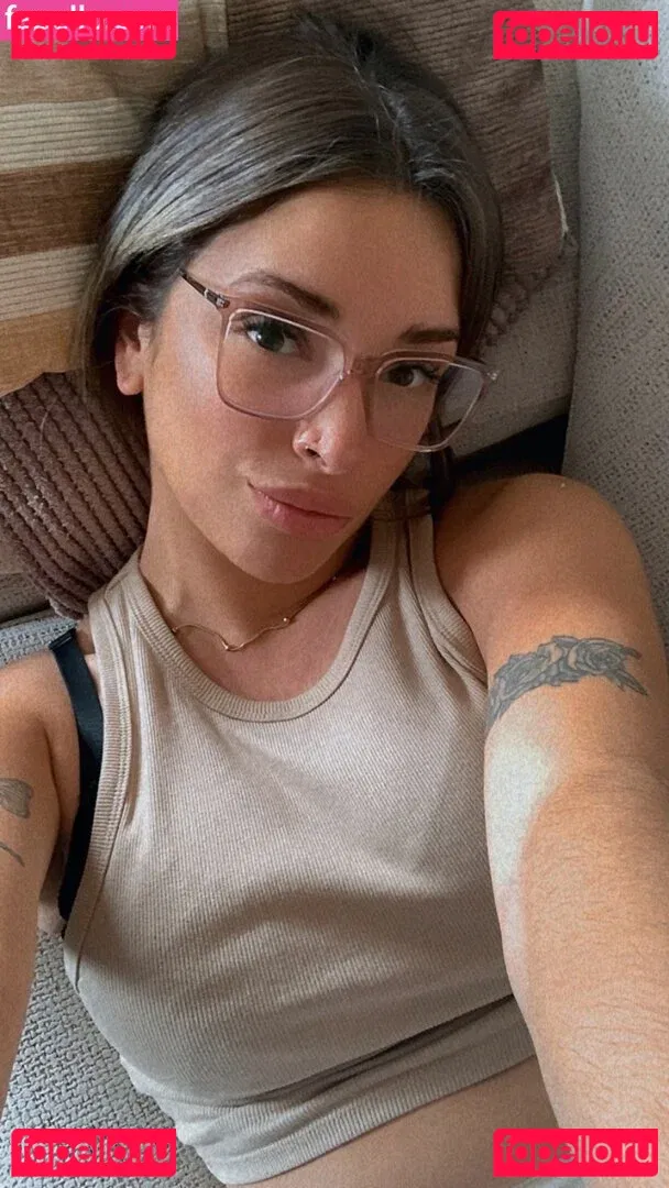 belonly Onlyfans Photo Gallery 