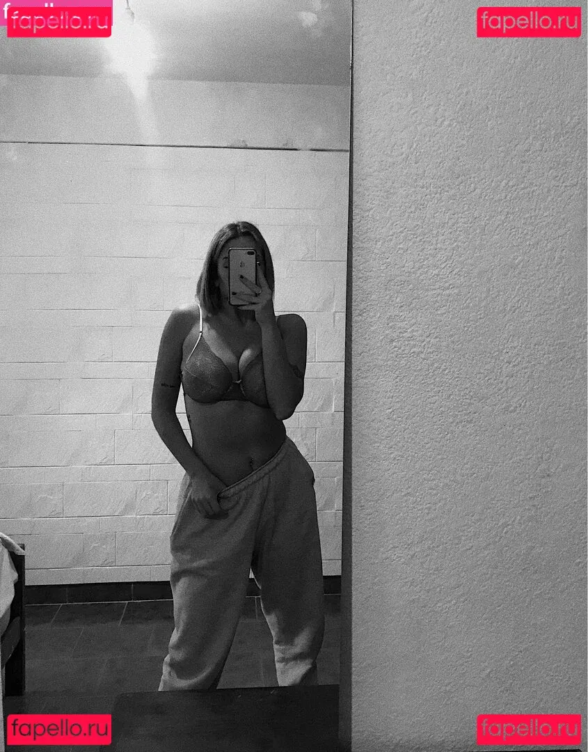 belonly Onlyfans Photo Gallery 