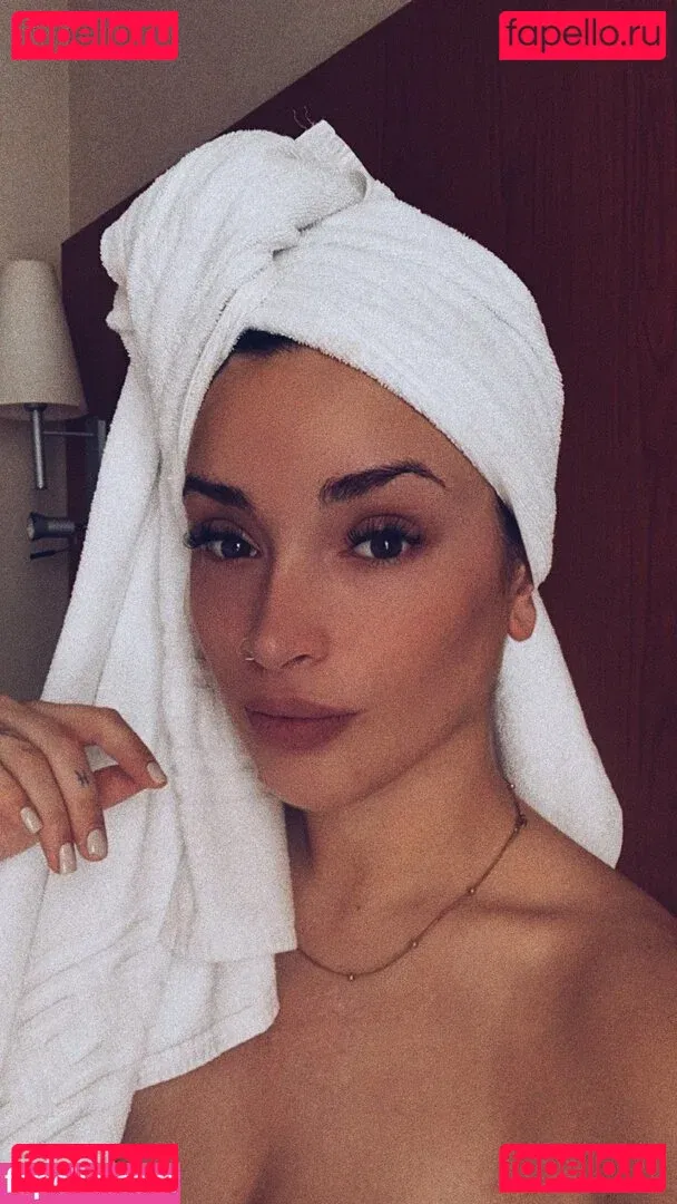 belonly Onlyfans Photo Gallery 