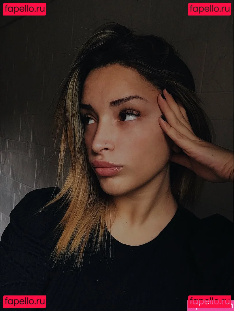 belonly Onlyfans Photo Gallery 