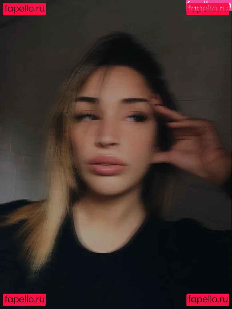 belonly Onlyfans Photo Gallery 