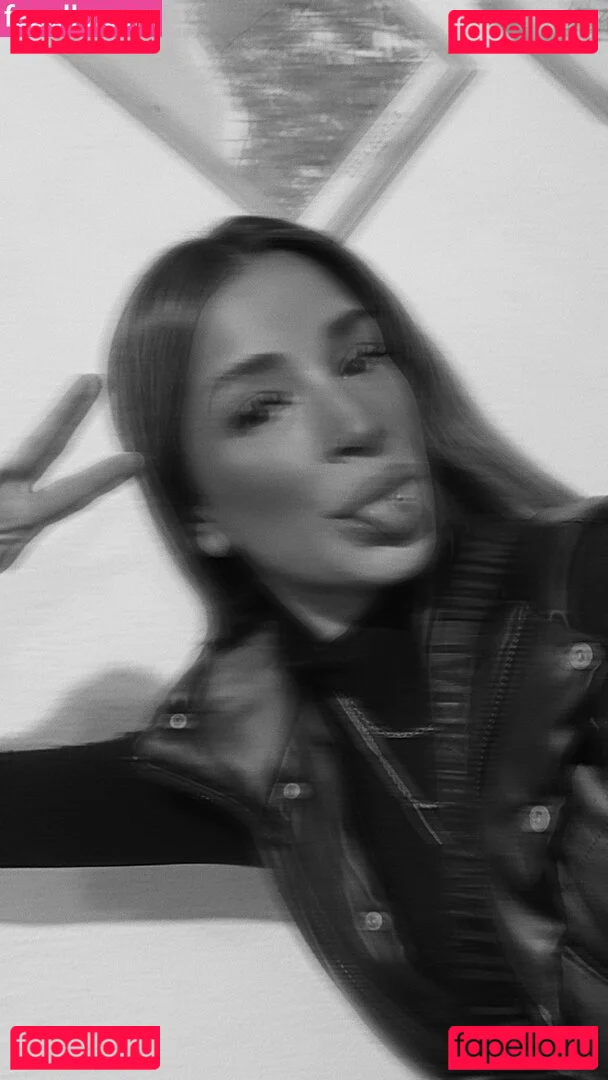 belonly Onlyfans Photo Gallery 