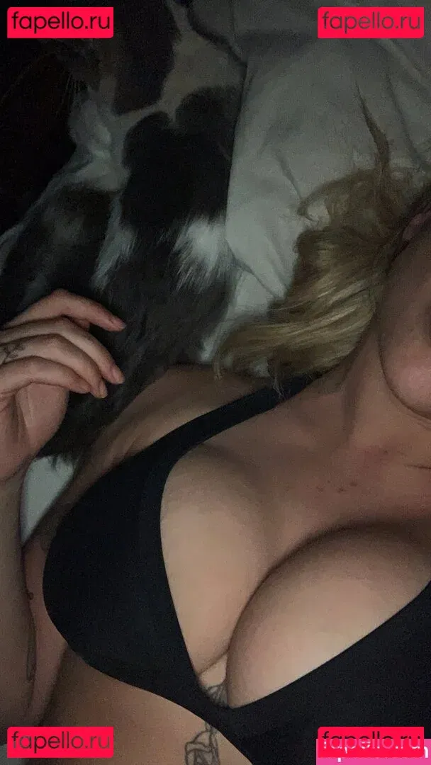 belonly Onlyfans Photo Gallery 