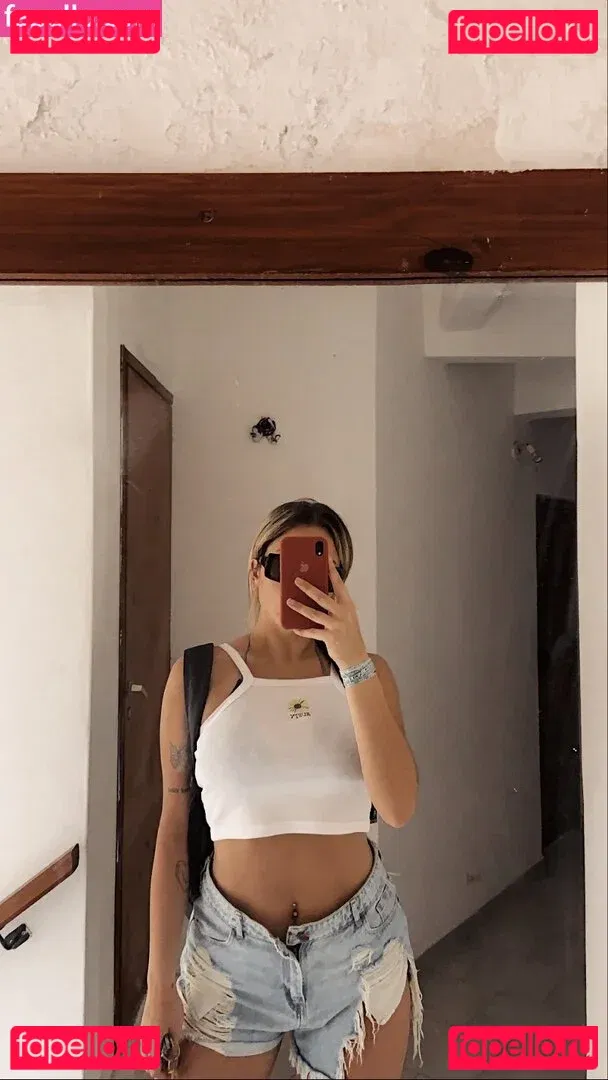 belonly Onlyfans Photo Gallery 