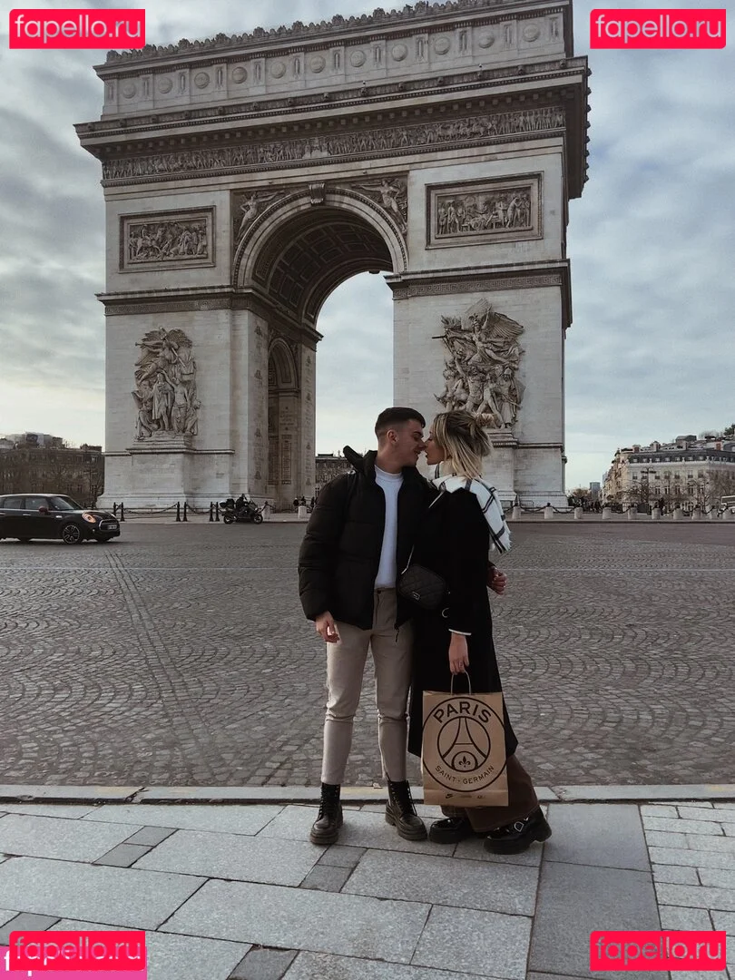 belonly Onlyfans Photo Gallery 