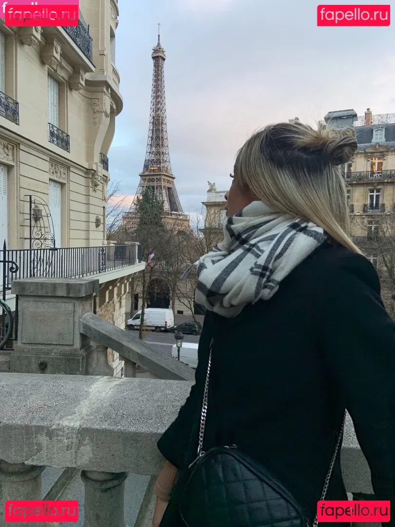 belonly Onlyfans Photo Gallery 