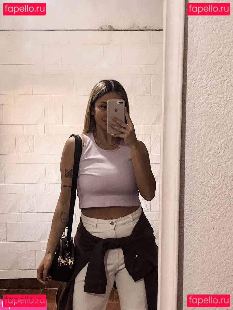 belonly Onlyfans Photo Gallery 