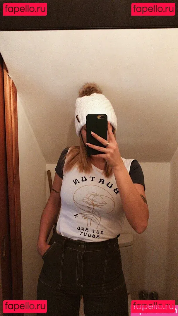 belonly Onlyfans Photo Gallery 