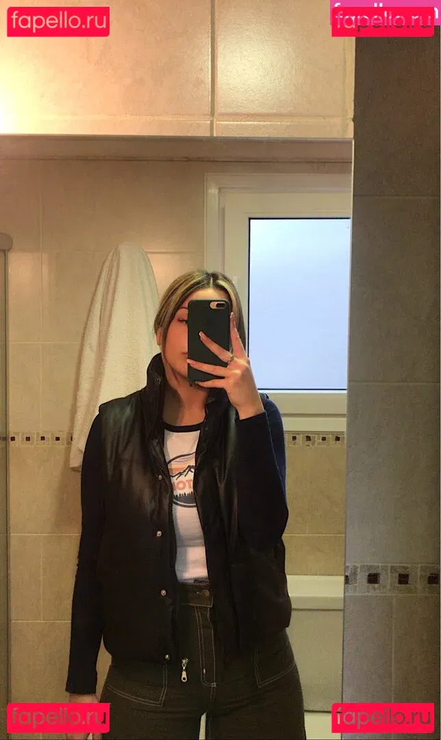 belonly Onlyfans Photo Gallery 