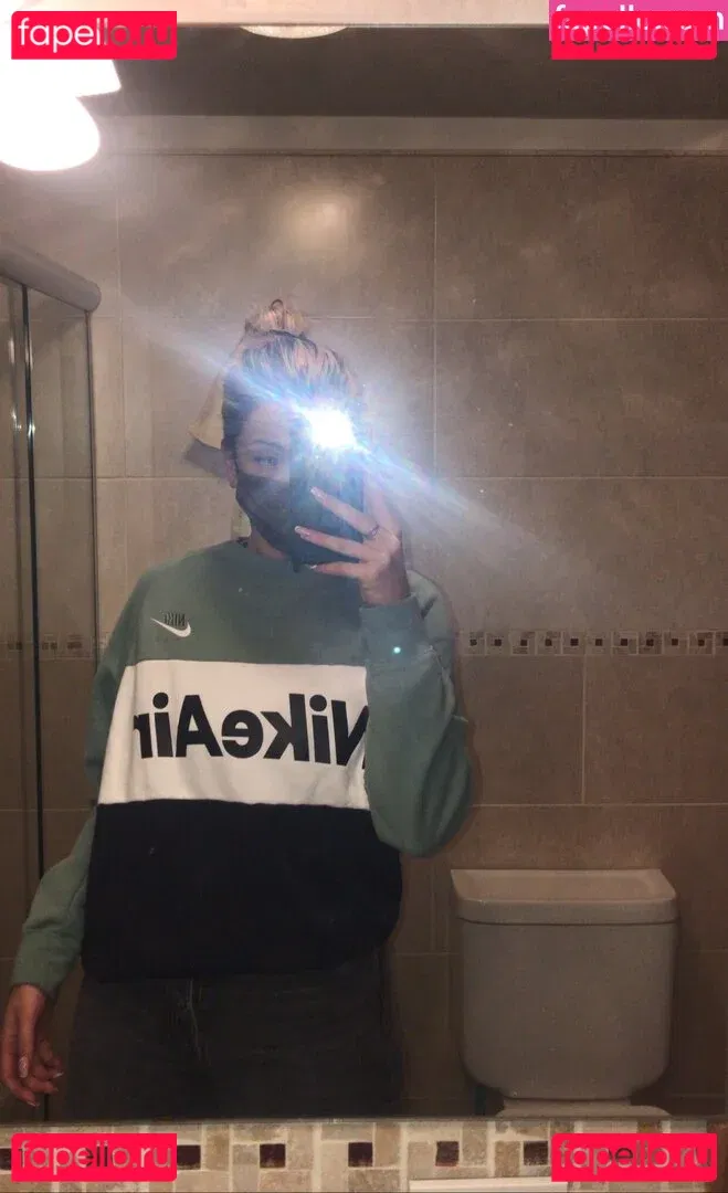 belonly Onlyfans Photo Gallery 