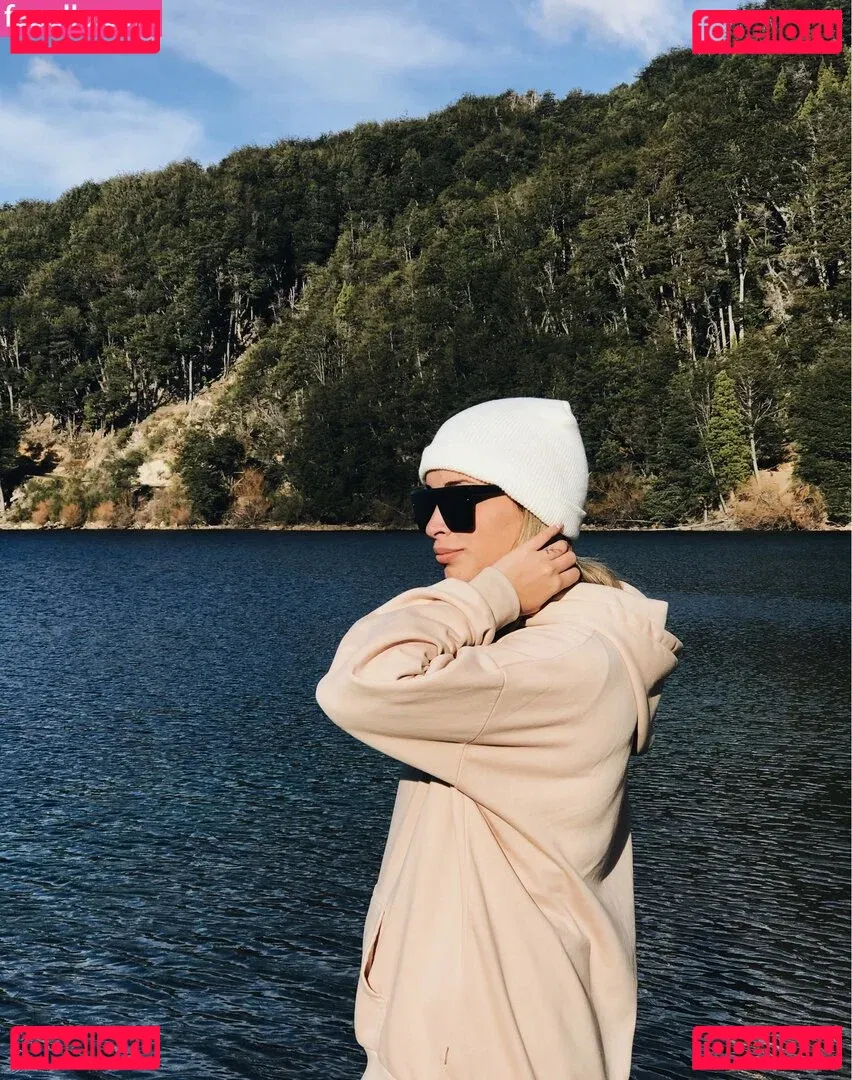 belonly Onlyfans Photo Gallery 