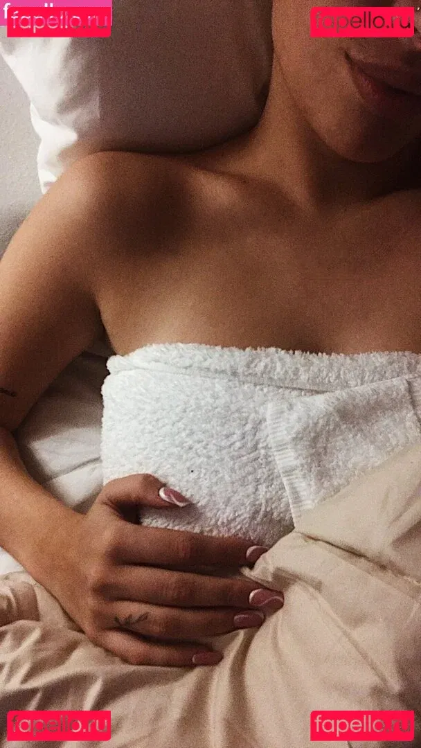 belonly Onlyfans Photo Gallery 