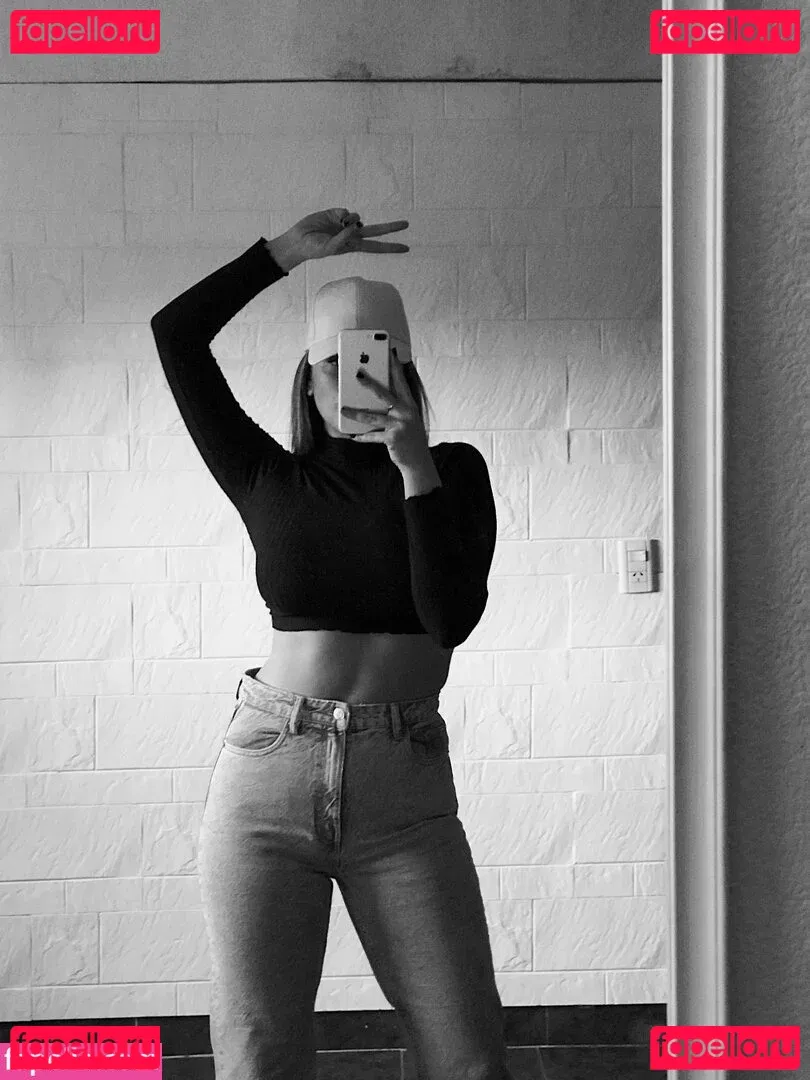 belonly Onlyfans Photo Gallery 