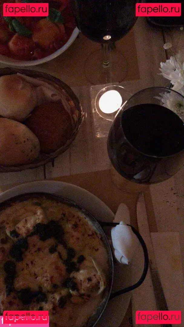 belonly Onlyfans Photo Gallery 