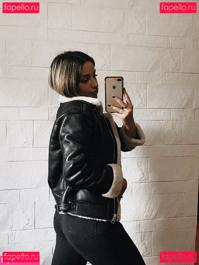 belonly Onlyfans Photo Gallery 