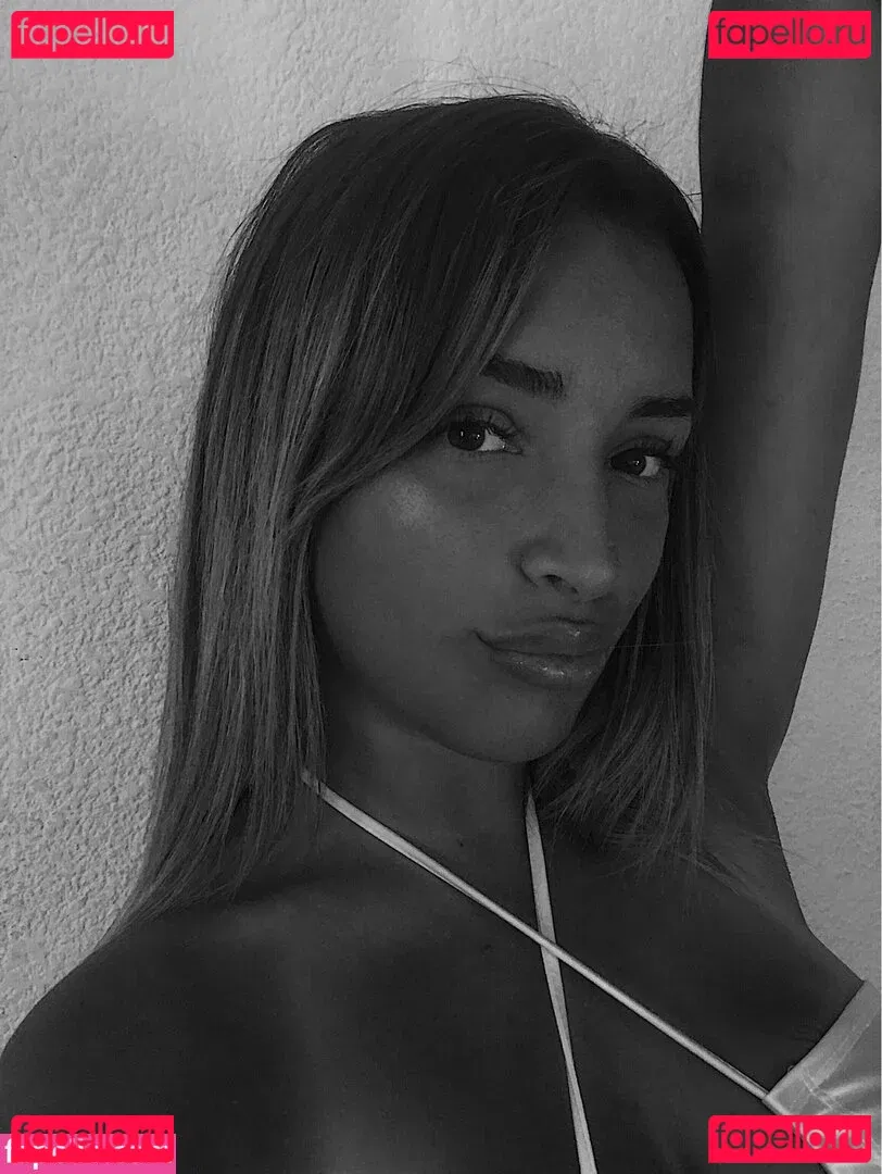 belonly Onlyfans Photo Gallery 