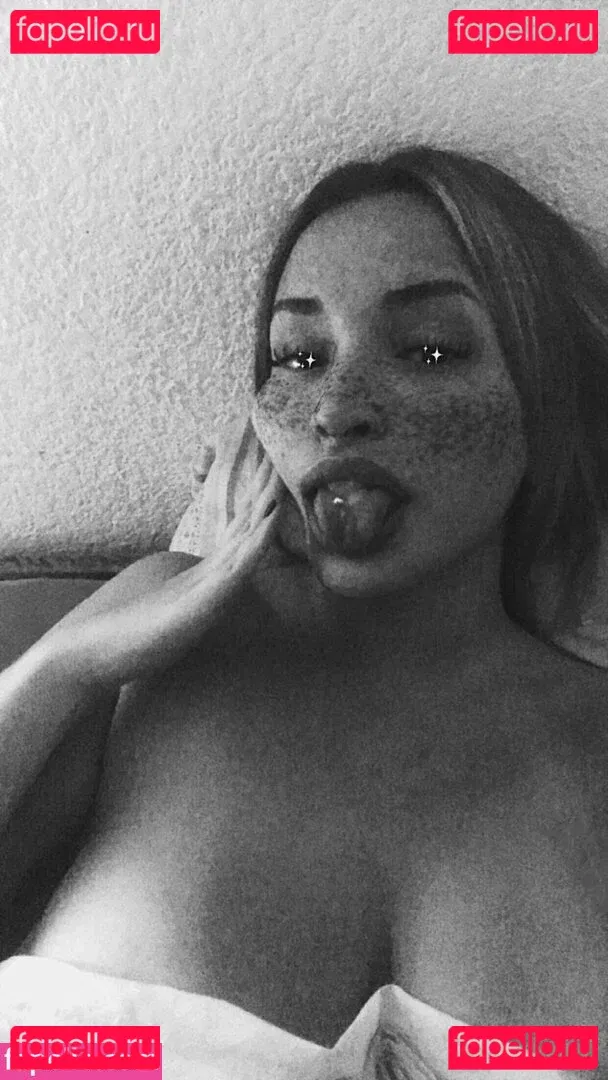 belonly Onlyfans Photo Gallery 