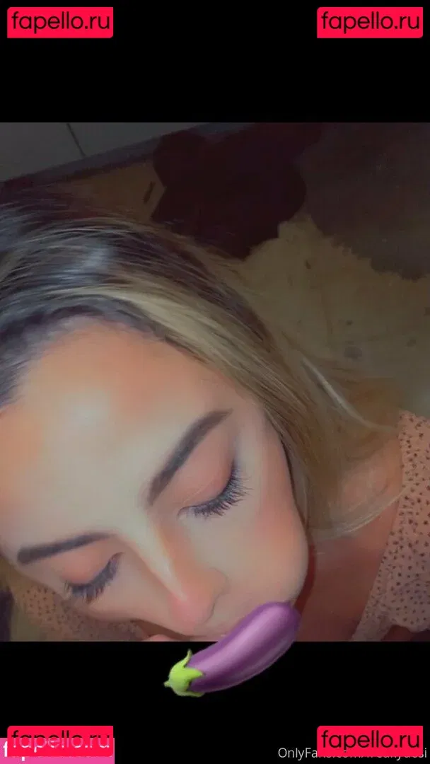 freakydesi Onlyfans Photo Gallery 