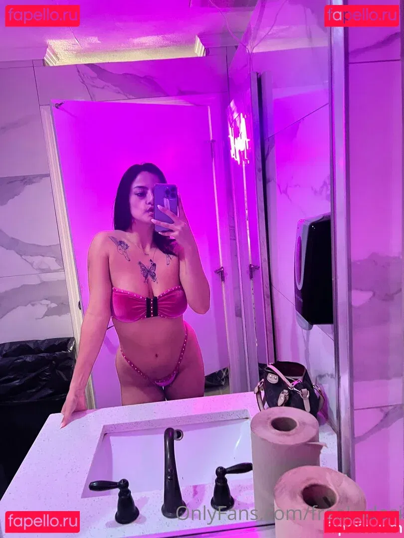 freakydesi Onlyfans Photo Gallery 