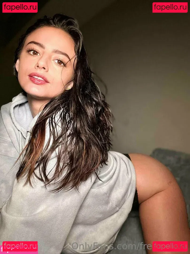 freakydesi Onlyfans Photo Gallery 