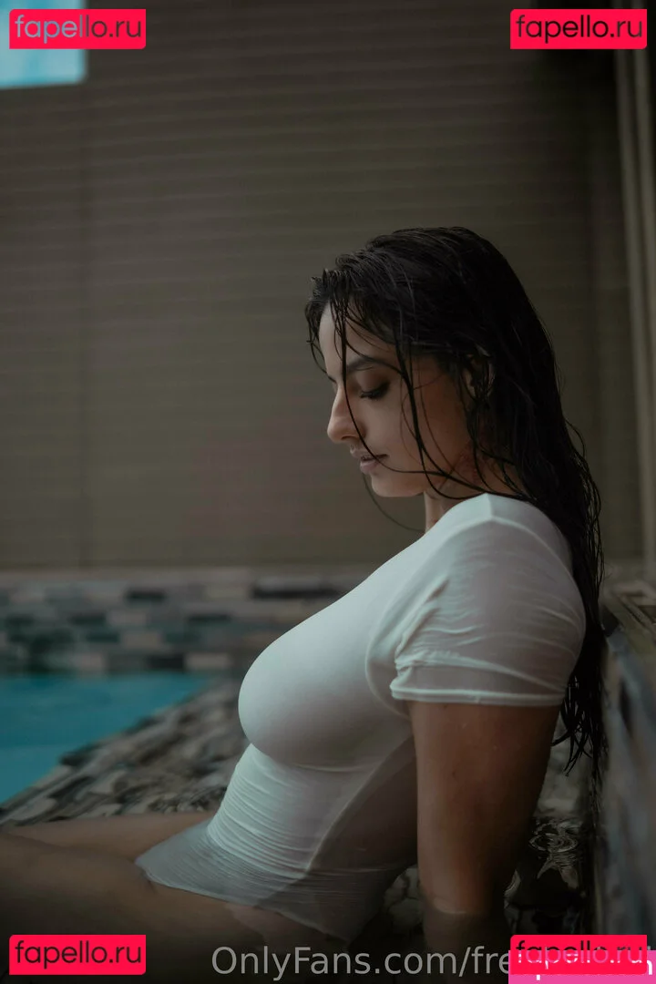 freakydesi Onlyfans Photo Gallery 