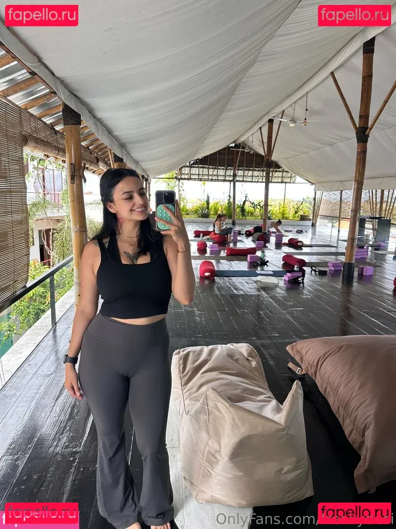 freakydesi Onlyfans Photo Gallery 