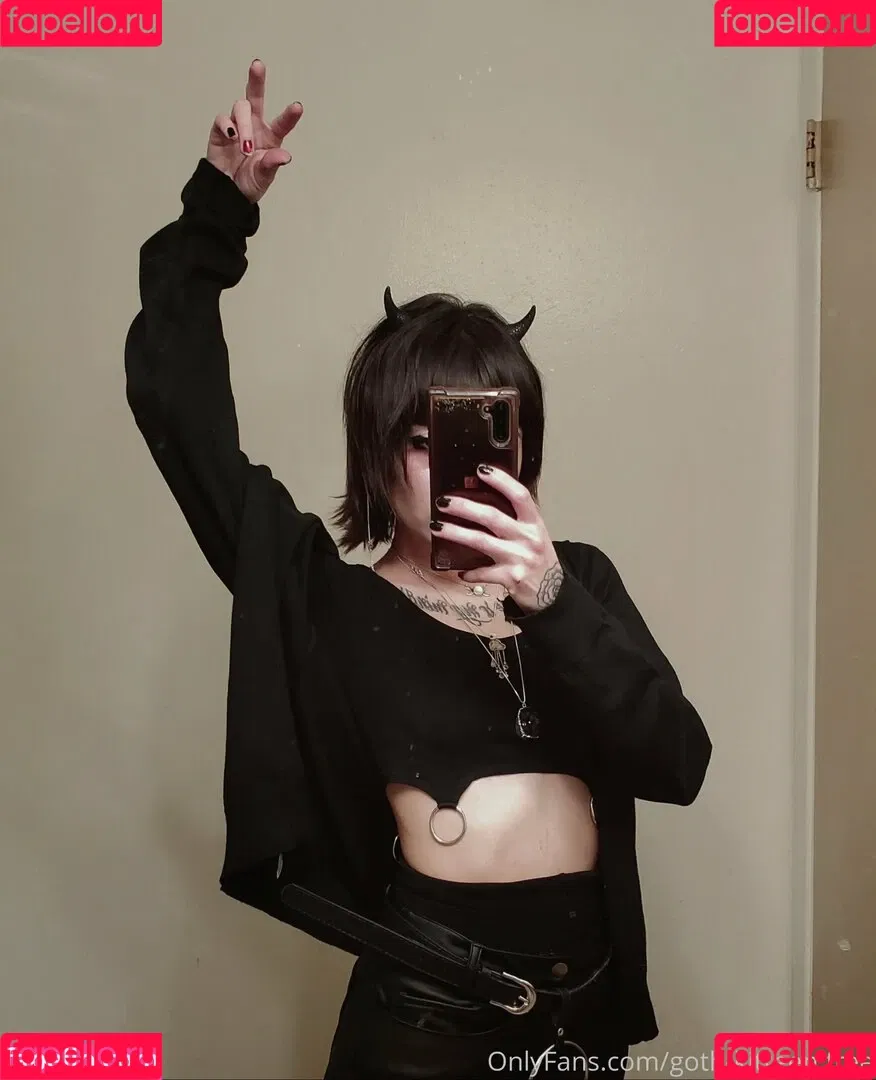 goth-kitteen.free Onlyfans Photo Gallery 