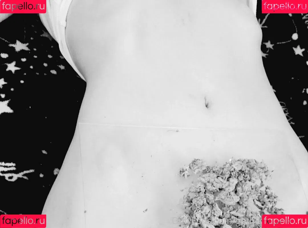 goth-kitteen.free Onlyfans Photo Gallery 