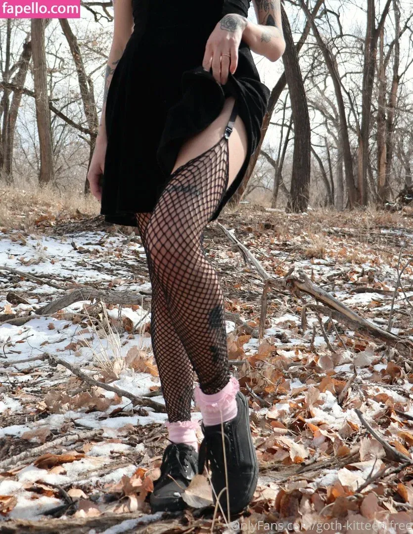 goth-kitteen.free Onlyfans Photo Gallery 