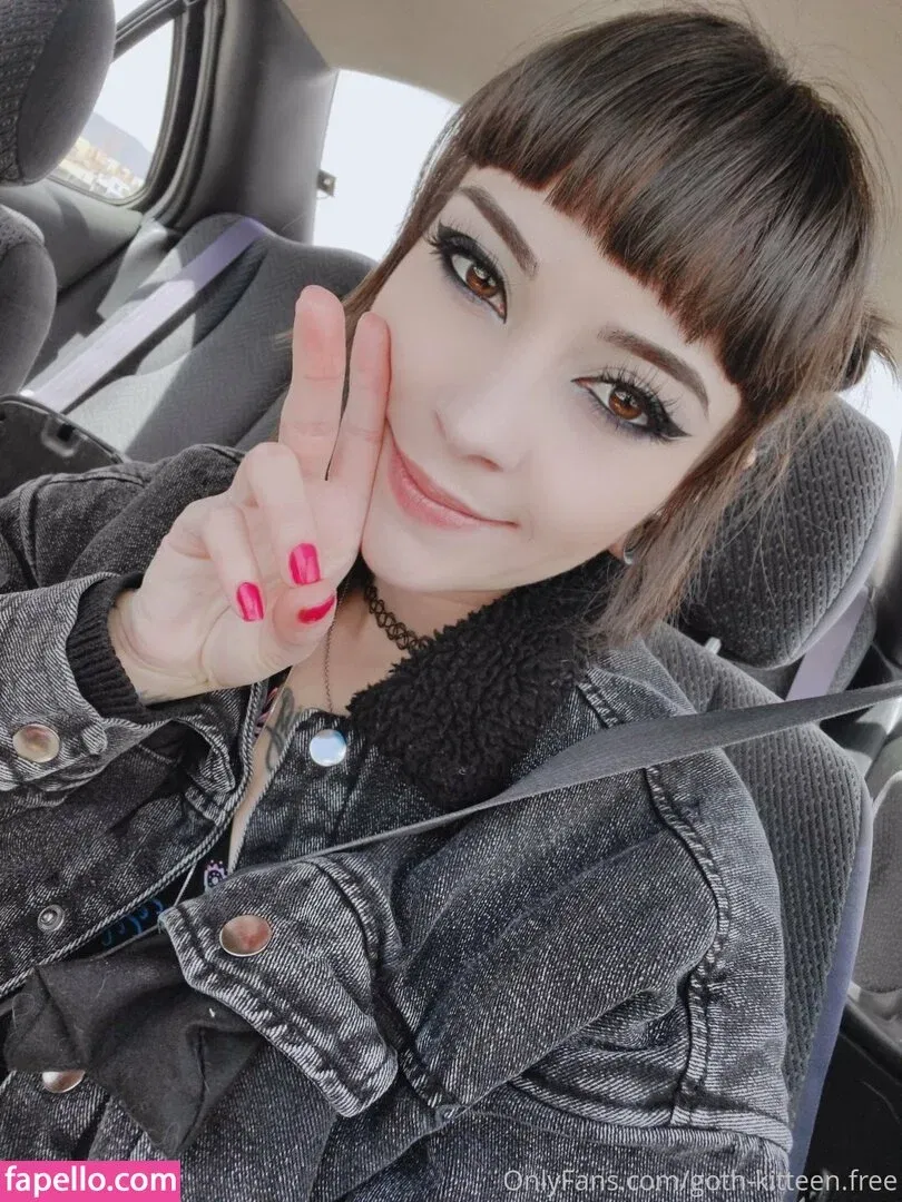 goth-kitteen.free Onlyfans Photo Gallery 