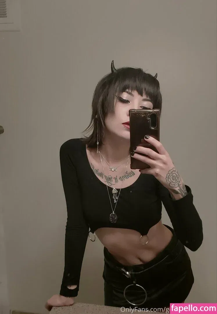 goth-kitteen.free Onlyfans Photo Gallery 