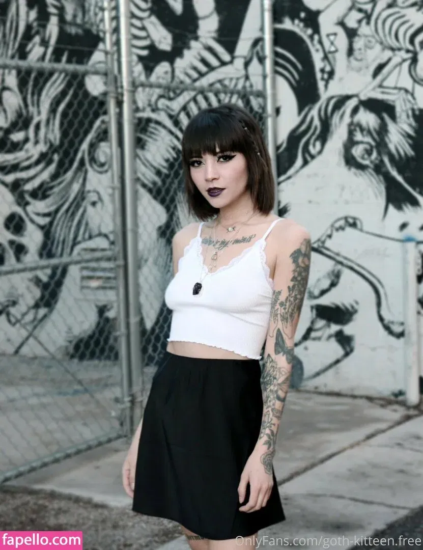 goth-kitteen.free Onlyfans Photo Gallery 