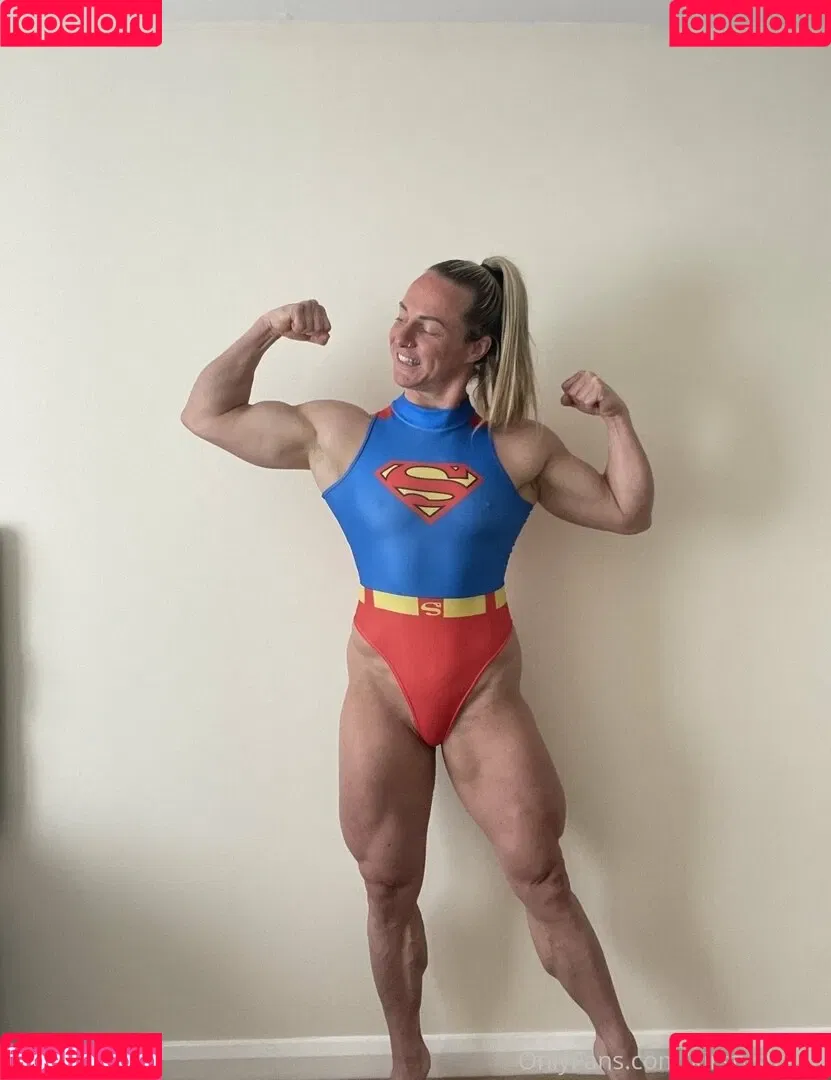 musclegirl31 Onlyfans Photo Gallery 