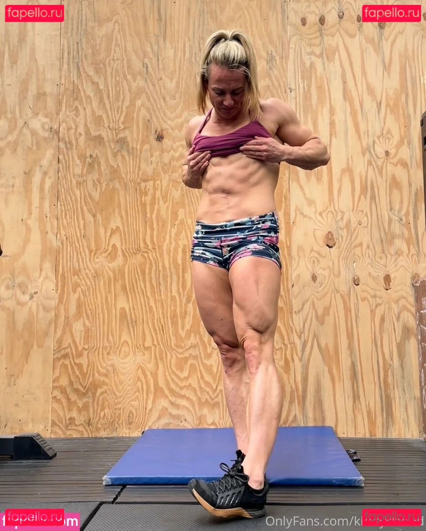 musclegirl31 Onlyfans Photo Gallery 