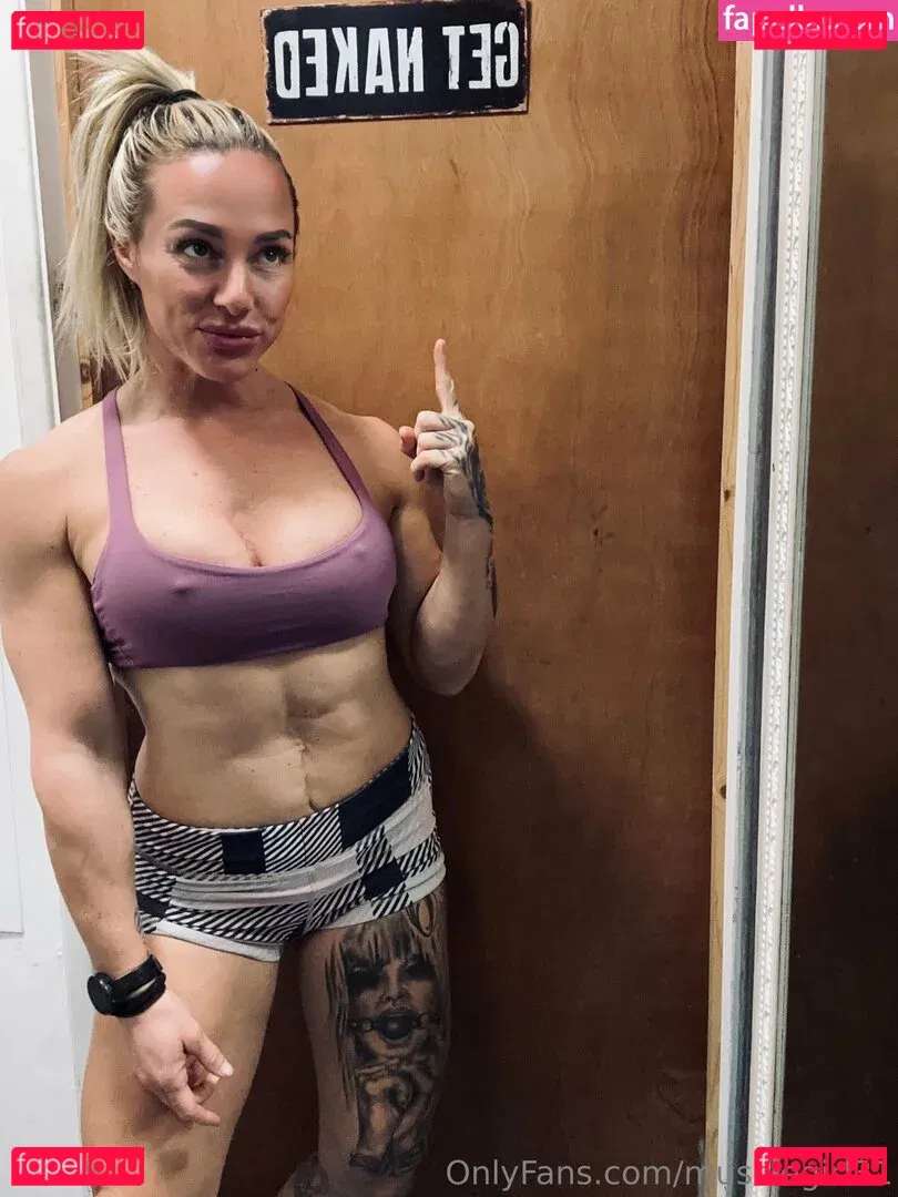 musclegirl31 Onlyfans Photo Gallery 