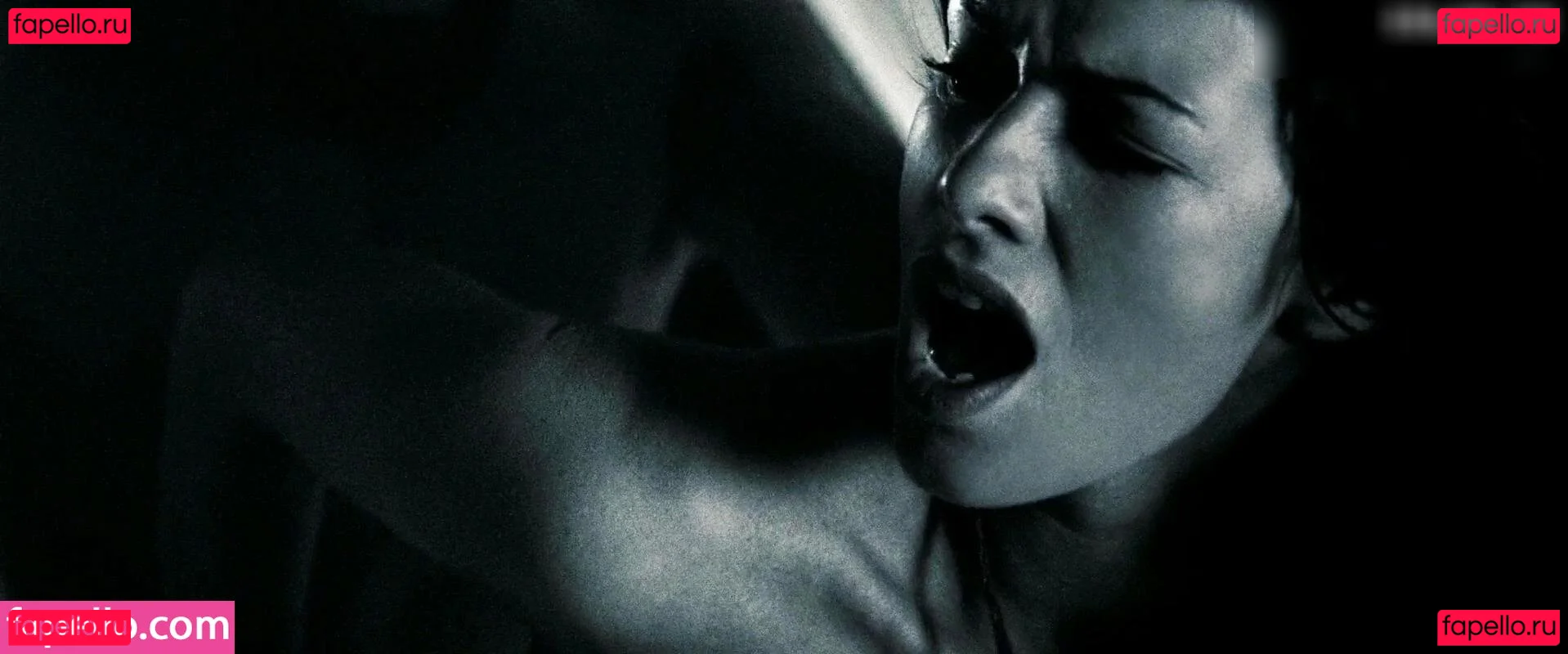 Lena Headey Onlyfans Photo Gallery 