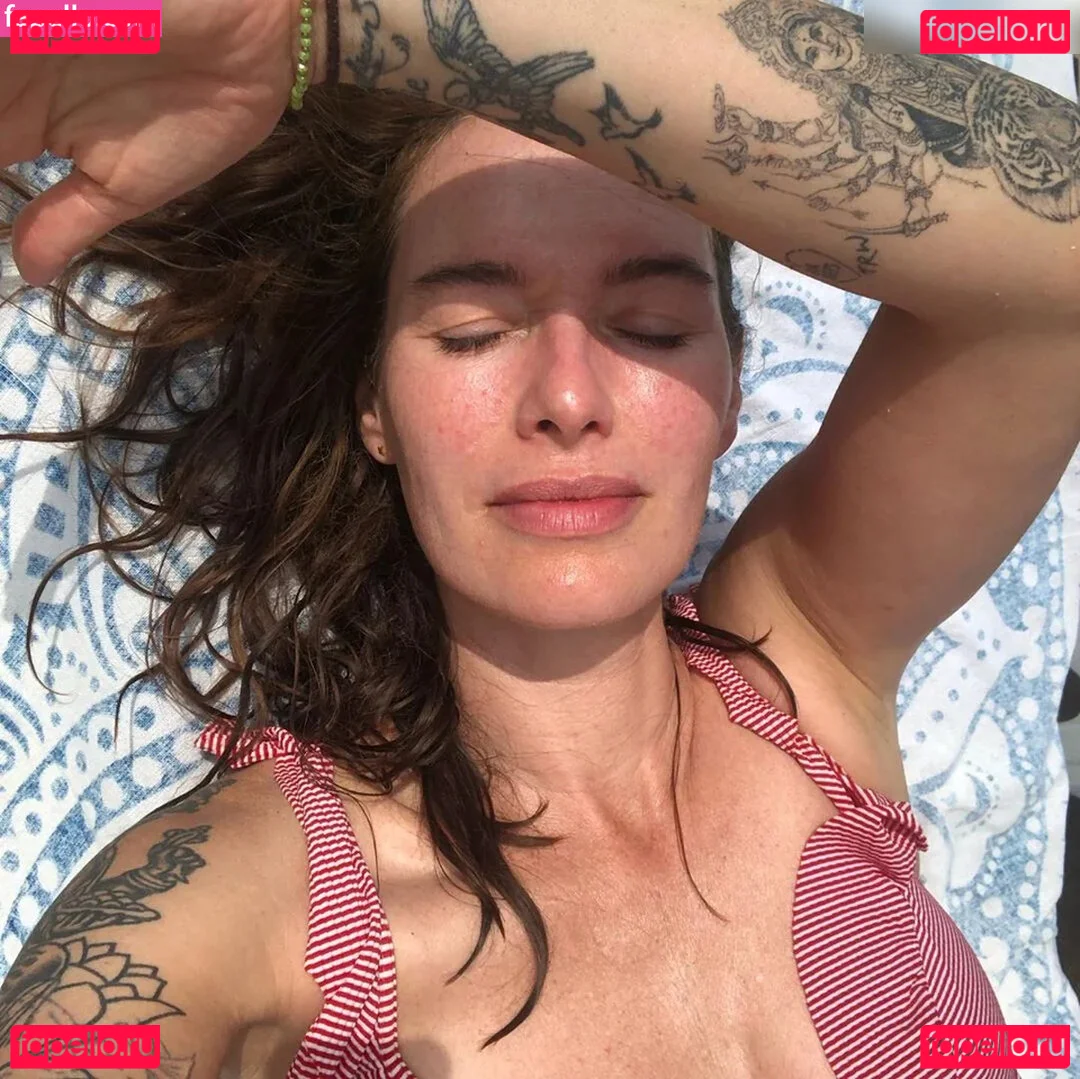 Lena Headey Onlyfans Photo Gallery 